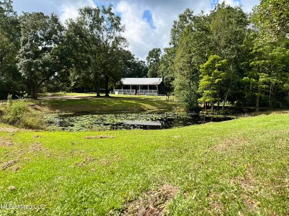 7020 Road 420, Kiln, MS 39556