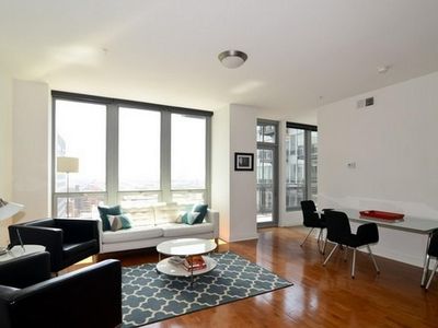 565 W Quincy St Unit 701, Chicago, IL, 60661