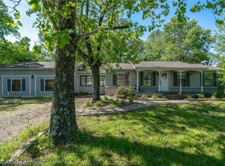 509 Mayfield Dr, Roland, OK 74954