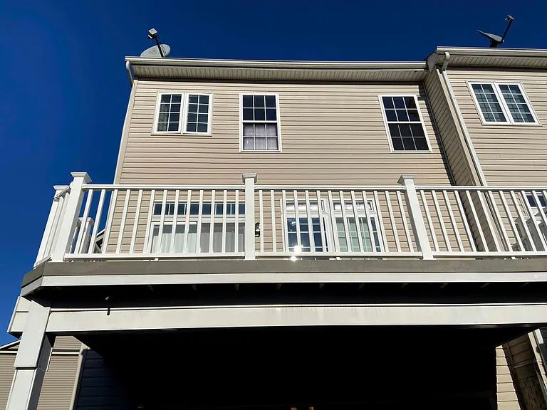 1768 Winsford Ct — Photo 28