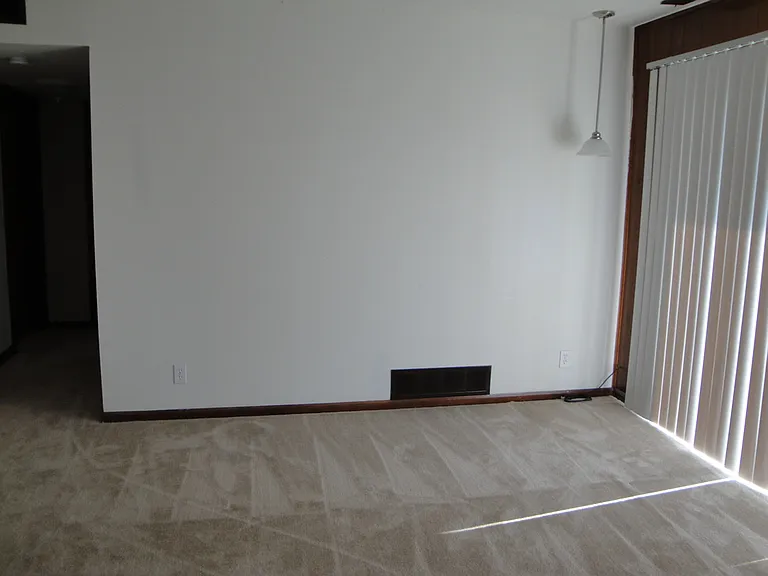 4942 Grand Ave #10 — Photo 15