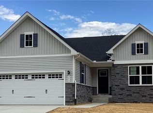 209 Martha Washington Pkwy, Williamsburg, VA 23185
