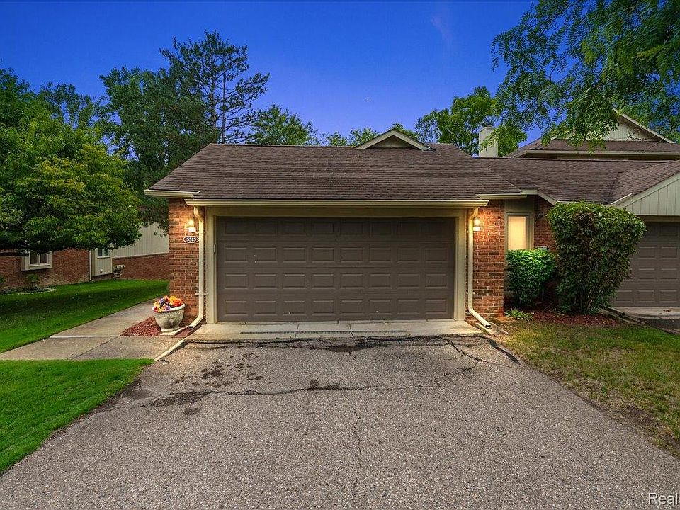 1st image of 5515 Walnut Cir W #42