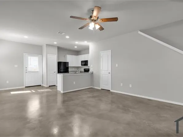 9915 Grove Mist #102, San Antonio, TX 78233