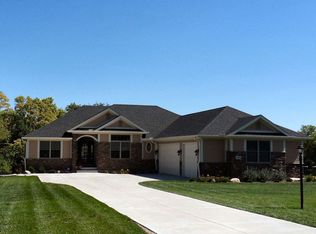 7324 Contessa Way, Waynesville, OH 45068