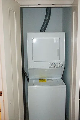 Rented by Verus Real Estate | media 8