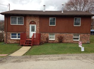 104 S Center St, Midway, PA 15060