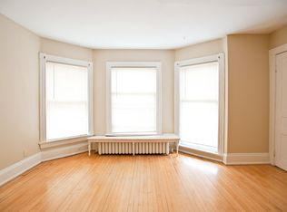 2216 E Ivanhoe Pl., Milwaukee, WI 53202