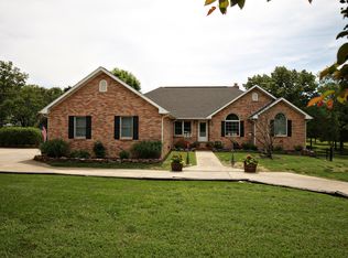 10070 Edmondson Hills Dr, Rolla, MO 65401