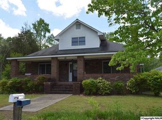 444 Hooks Lake Rd S, Gadsden, AL 35901