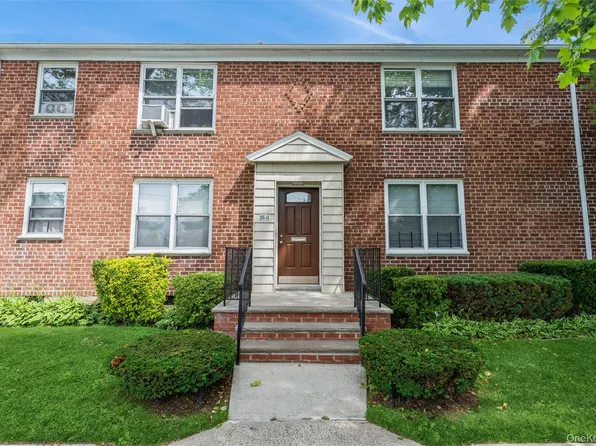 205-15 36th Avenue #378, Bayside, NY 11361