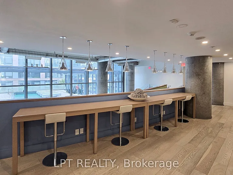 390 Cherry St #503 — Photo 34