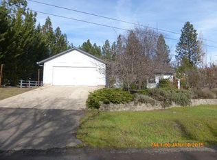 396 Hudspeth Ln, Shady Cove, OR