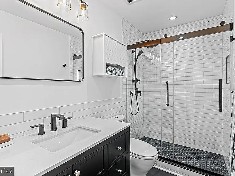 309 Rock Spring Dr SW — Photo 10