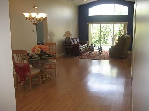 3rd image of 3563 SW 49th Pl