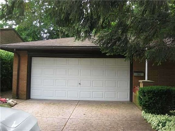 2nd image of 150 Skyline Dr