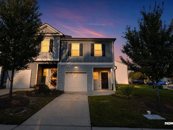 7062 Mimosa Blf, Lithonia, GA