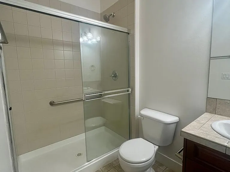 3875 Cameron Dr NE — Photo 28
