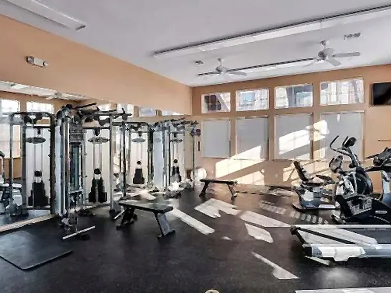 5255 Memphis St #207 — Photo 9