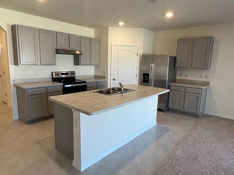 528 Boardwalk Ave — Photo 14