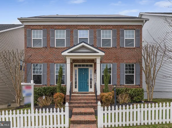 22648 Shining Harness St, Clarksburg, MD 20871