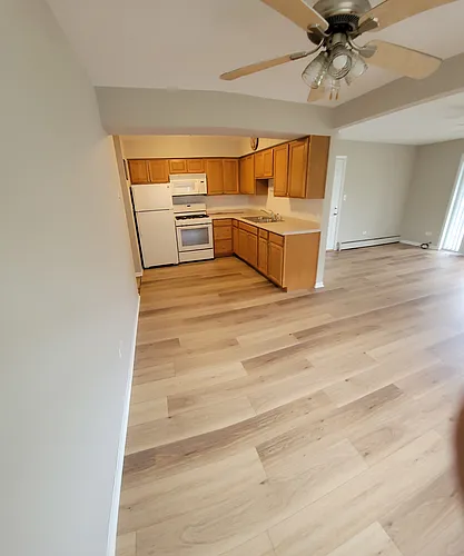 10512 Lyman Ave #2S Photo 1 10512 Lyman Ave #2S Photo 1
