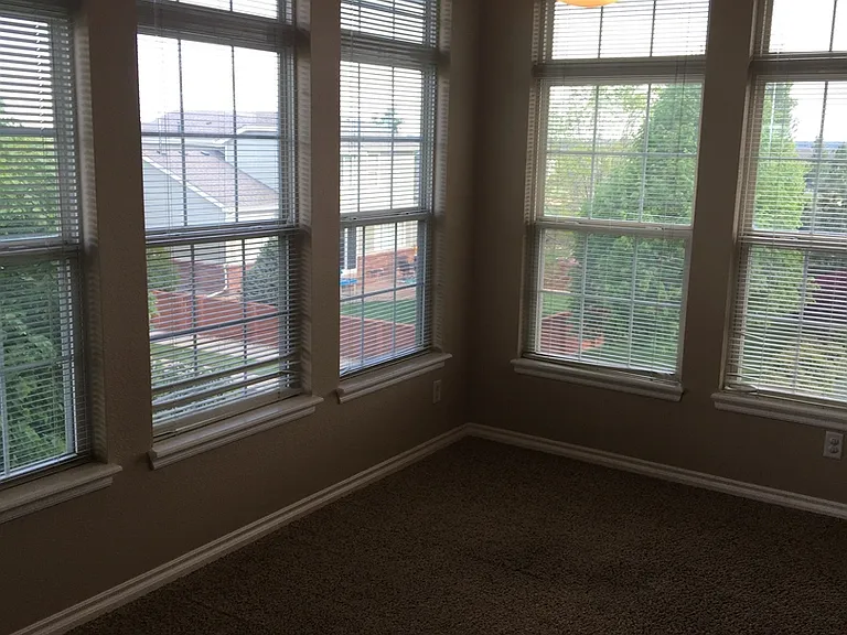 3303 Molly Ln — Photo 8