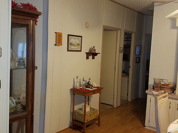 hall way dining area