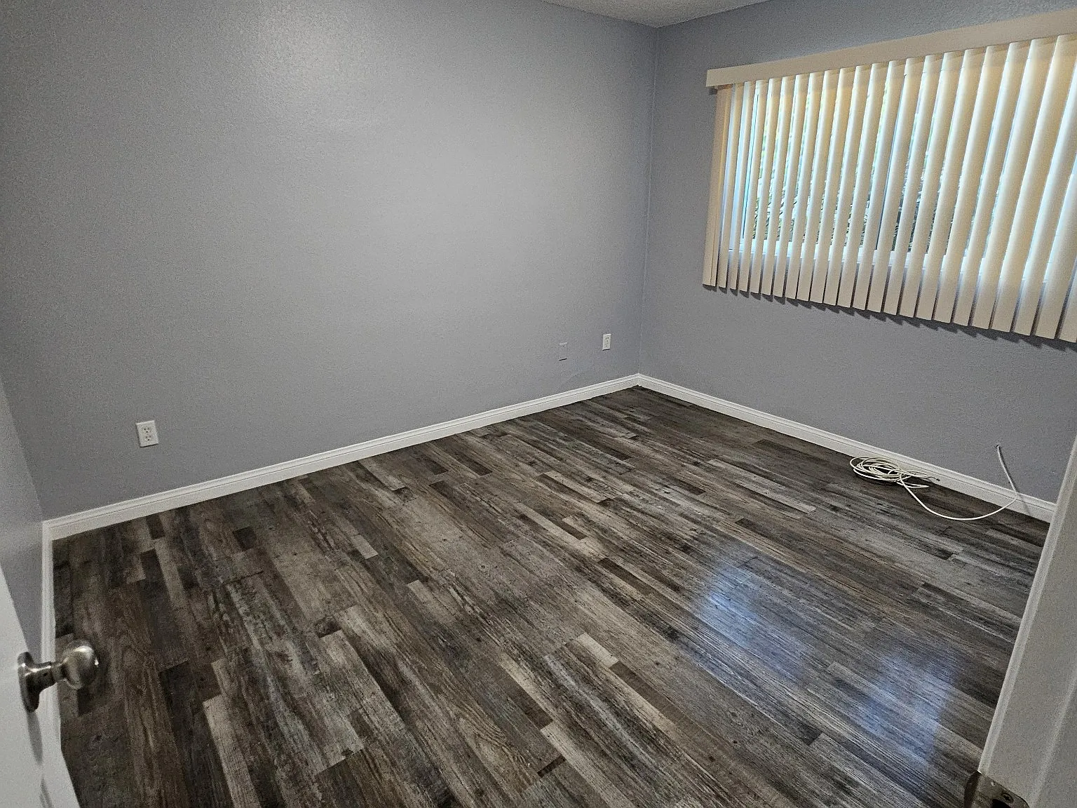 4724 Walnut Ave — Photo 3