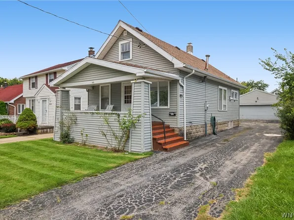 3830 Deveaux St, Niagara Falls, NY 14305