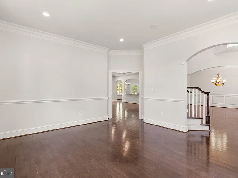7324 Statecrest Dr — Photo 17