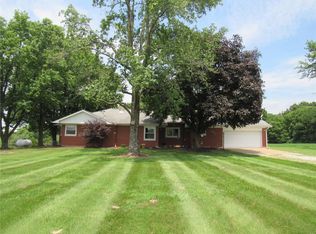 3709 Kk Rd, Waterloo, IL 62298