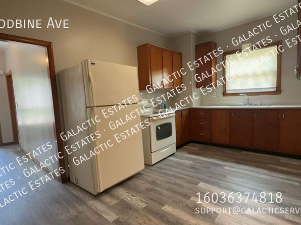 6 Woodbine Ave