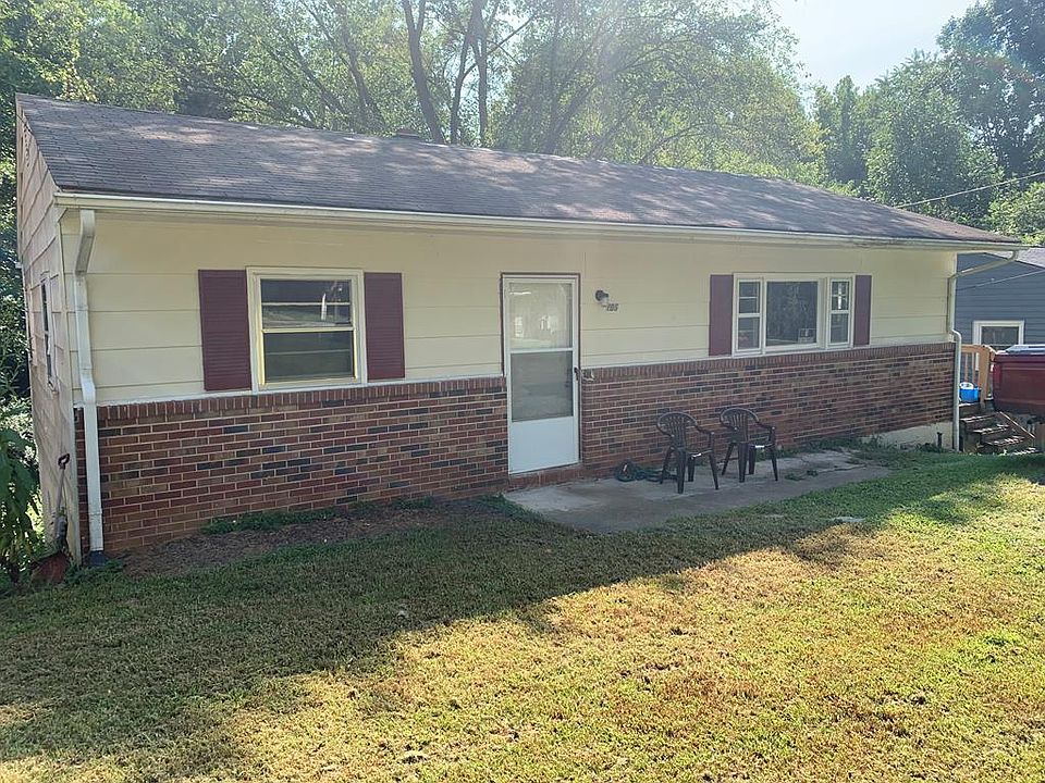 1st image of 706 Mica St