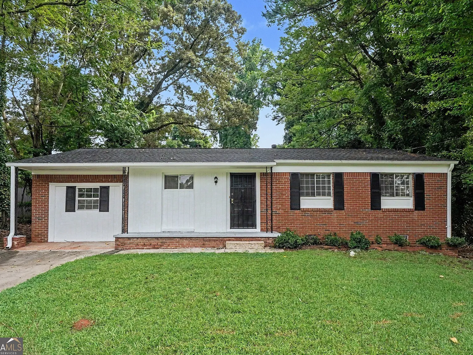 3 bed, 2.0 bath, 1314 sqft, $1,850 — Photo 2