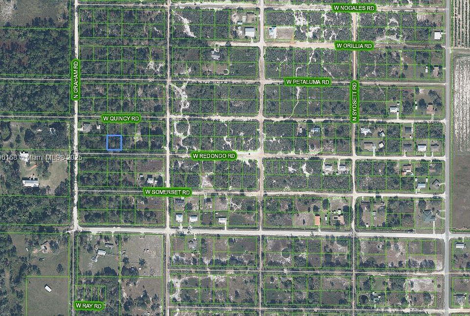 2nd image of 3018 W Redondo Rd