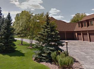 674 Skye Ln, Inverness, IL 60010