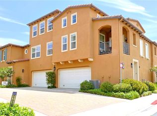 27022 Pebble Beach Dr, Valencia, CA 91381
