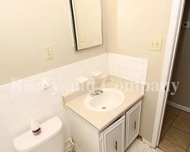 3385 Barbwood Dr — Photo 12