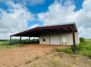 1240 Crooked Rd, Cat Spring, TX 78933