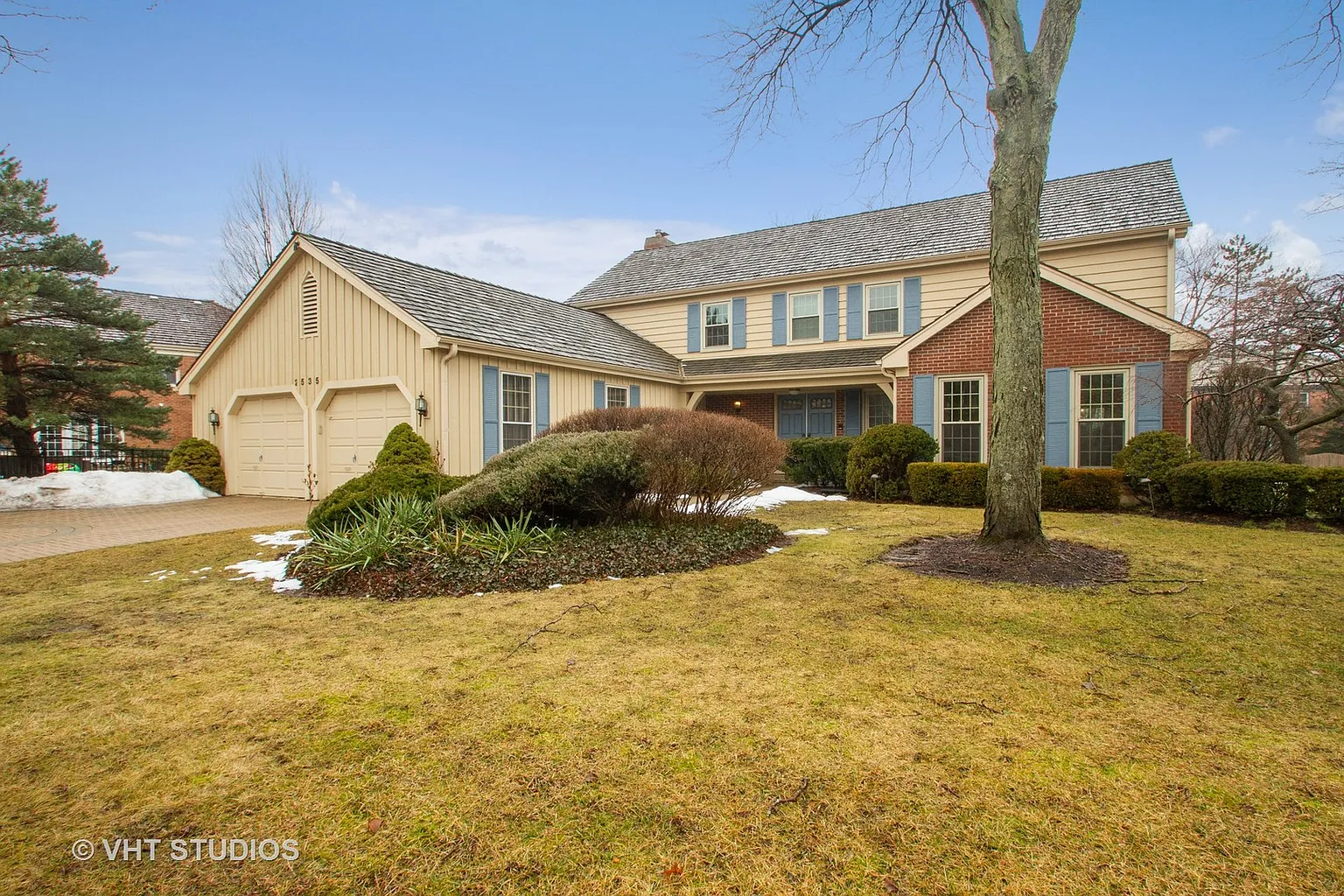 2535 Indian Ridge Dr photo 1
