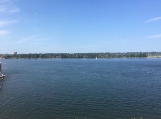 301 N Hayden Bay Dr #301, Portland, OR 97217