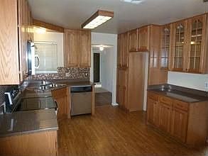 3rd image of 200 Patricia Ave