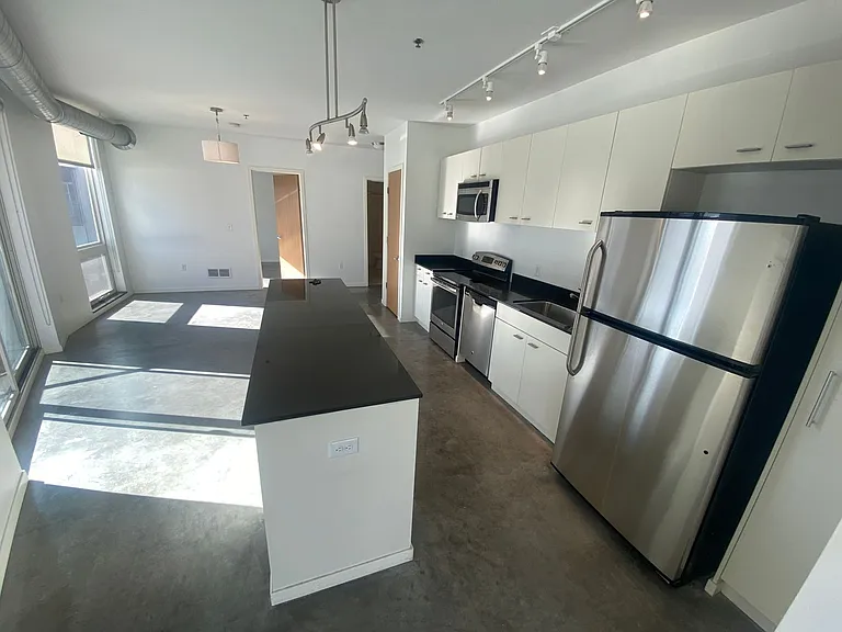 Phoenix North Loop — Photo 23