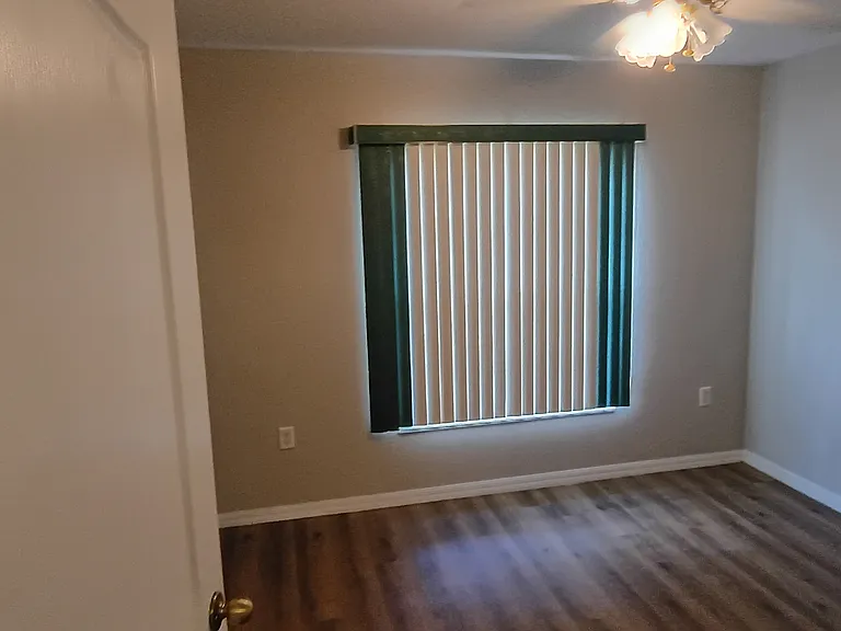 1715 Brookstone Way — Photo 25