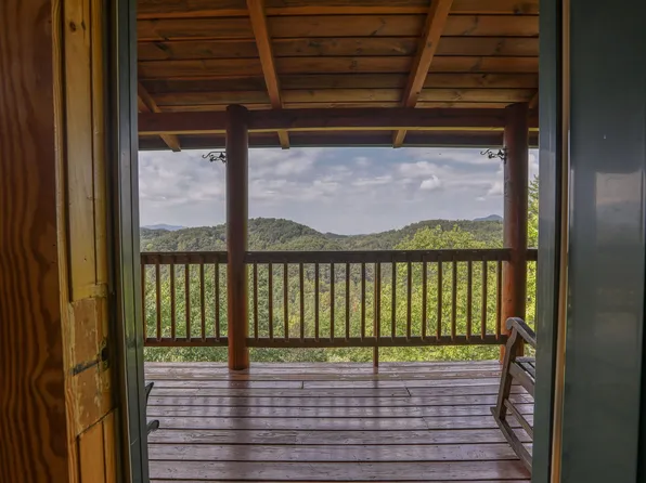 (undisclosed Address), Cosby, TN 37722