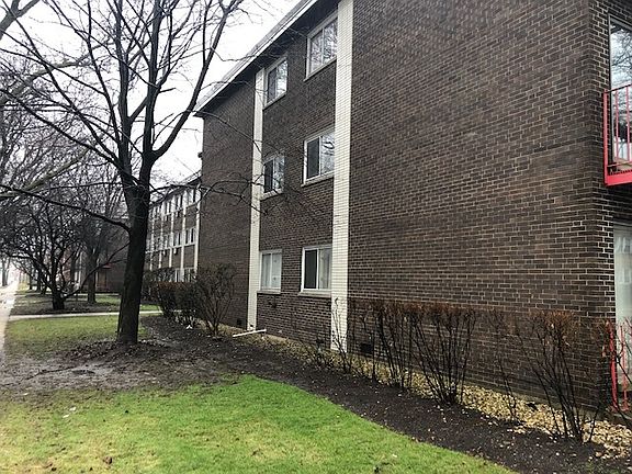 2nd image of 8524 Skokie Blvd APT 2C