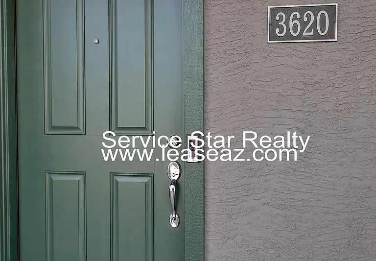 3620 S 58th Dr — Photo 3