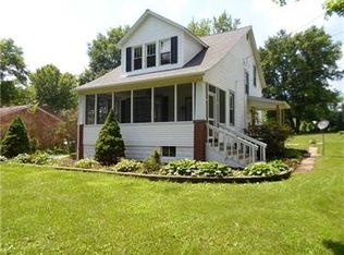 1511 Rostraver Rd, Belle Vernon, PA 15012