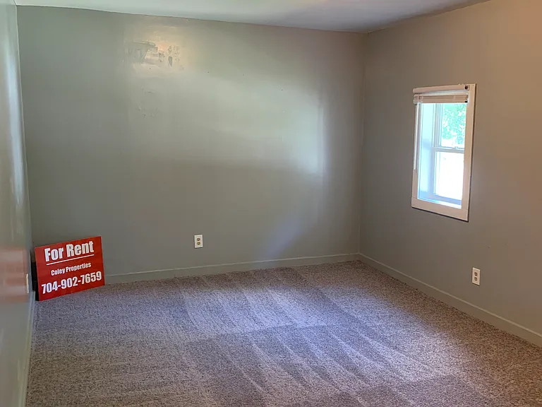1346 Lerain Ct — Photo 4